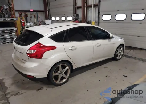 2014 Ford Focus Titanium from USA, damaged, VIN 1FADP3N27EL226654